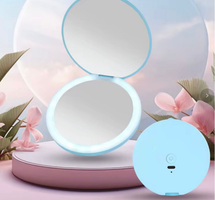 portable mirror with light